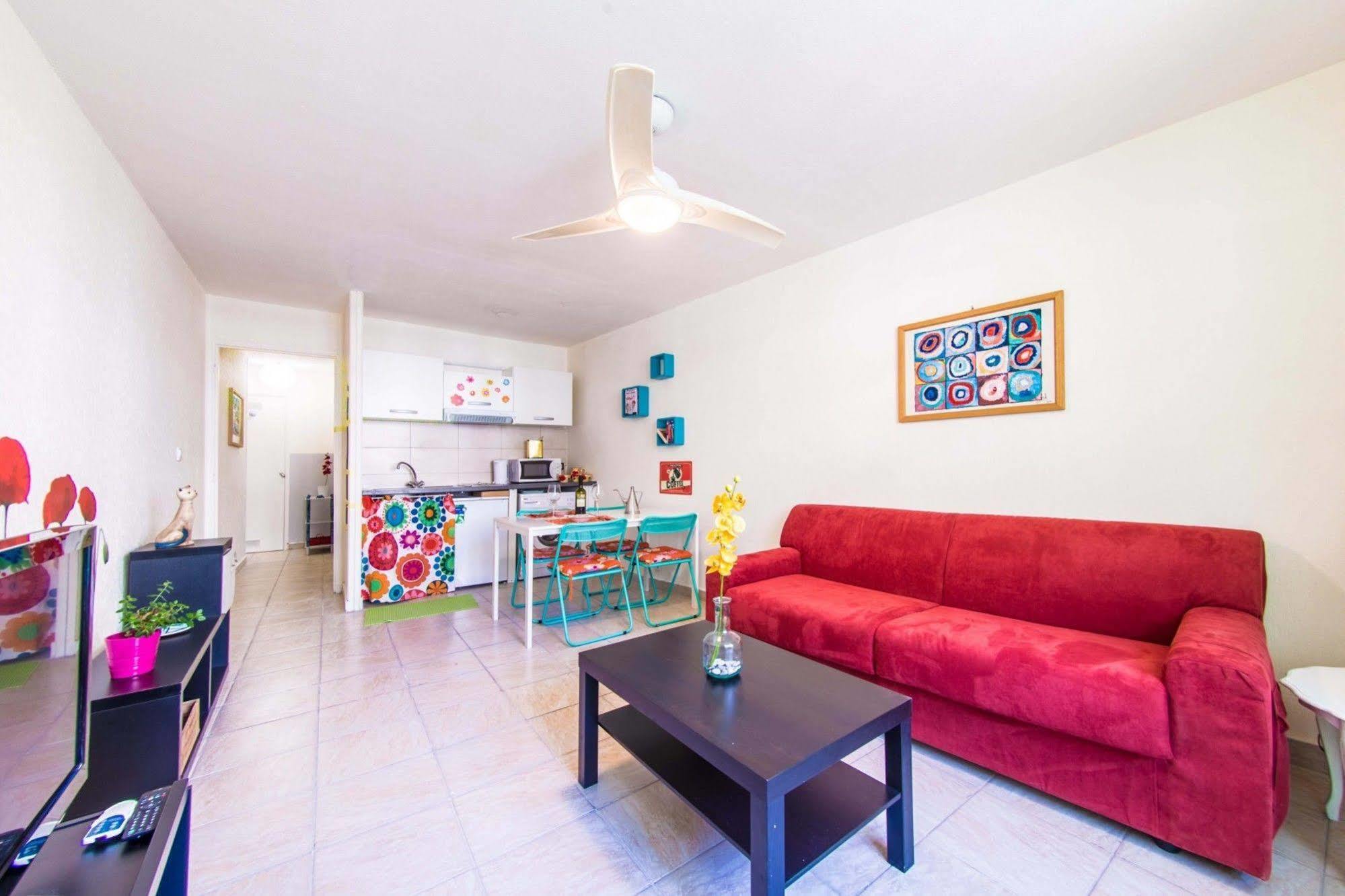 Coquelicots Apartment *